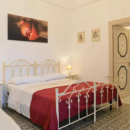 فندق مبيت وإفطار Masseria Peppeturro 3*
