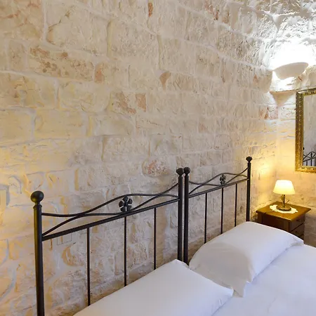 Masseria Peppeturro فندق مبيت وإفطار