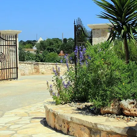 Masseria Peppeturro فندق مبيت وإفطار