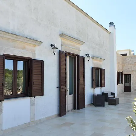 Masseria Peppeturro לינה וארוחת בוקר צ'יסטרנינו