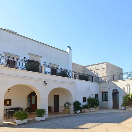 Masseria Peppeturro 3* Cisternino