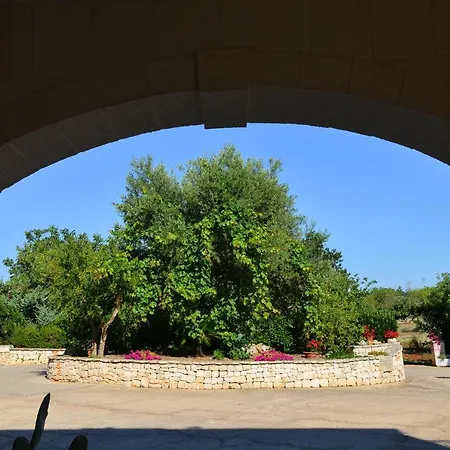 Masseria Peppeturro 3* Cisternino