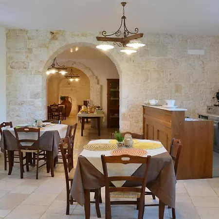 Masseria Peppeturro 3* Cisternino