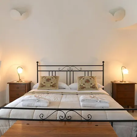 Masseria Peppeturro 3* Cisternino