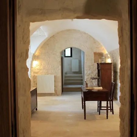 לינה וארוחת בוקר Masseria Peppeturro 3*