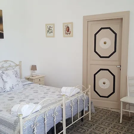 Masseria Peppeturro 3* Cisternino