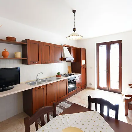 Masseria Peppeturro 3* צ'יסטרנינו