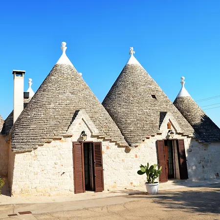 Masseria Peppeturro 3* Cisternino