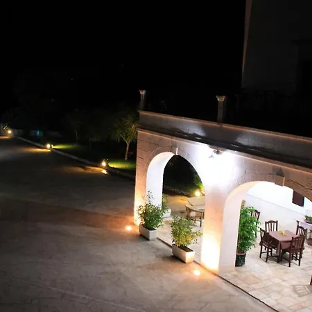 Masseria Peppeturro לינה וארוחת בוקר